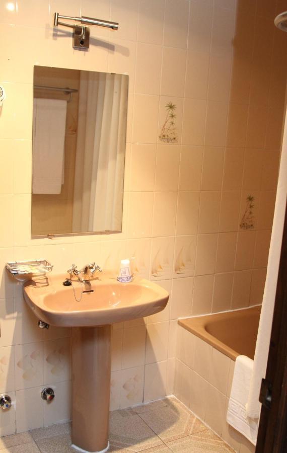 Hotel Puerta Nazari Orgiva Zimmer foto